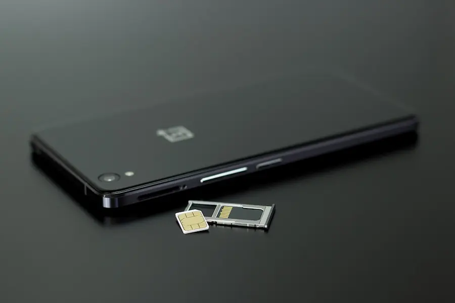 ミニチュア　スマホ　simカードなし ミニチュア スマホ simカードなし