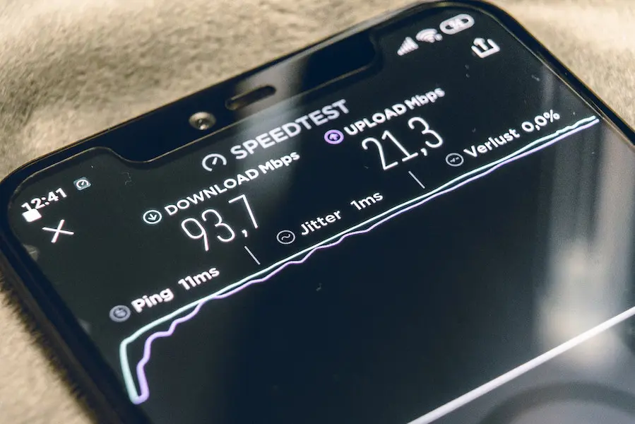 iPhone７plus (docomo回線、米Verizon用) Xperia 10 VI SO-52E(docomo) (Softbank)（simフリー）XQ-ES44